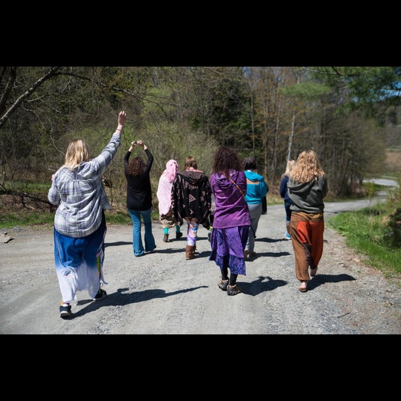 Meet your Posher, Taraleigh - Picture 8 of 8